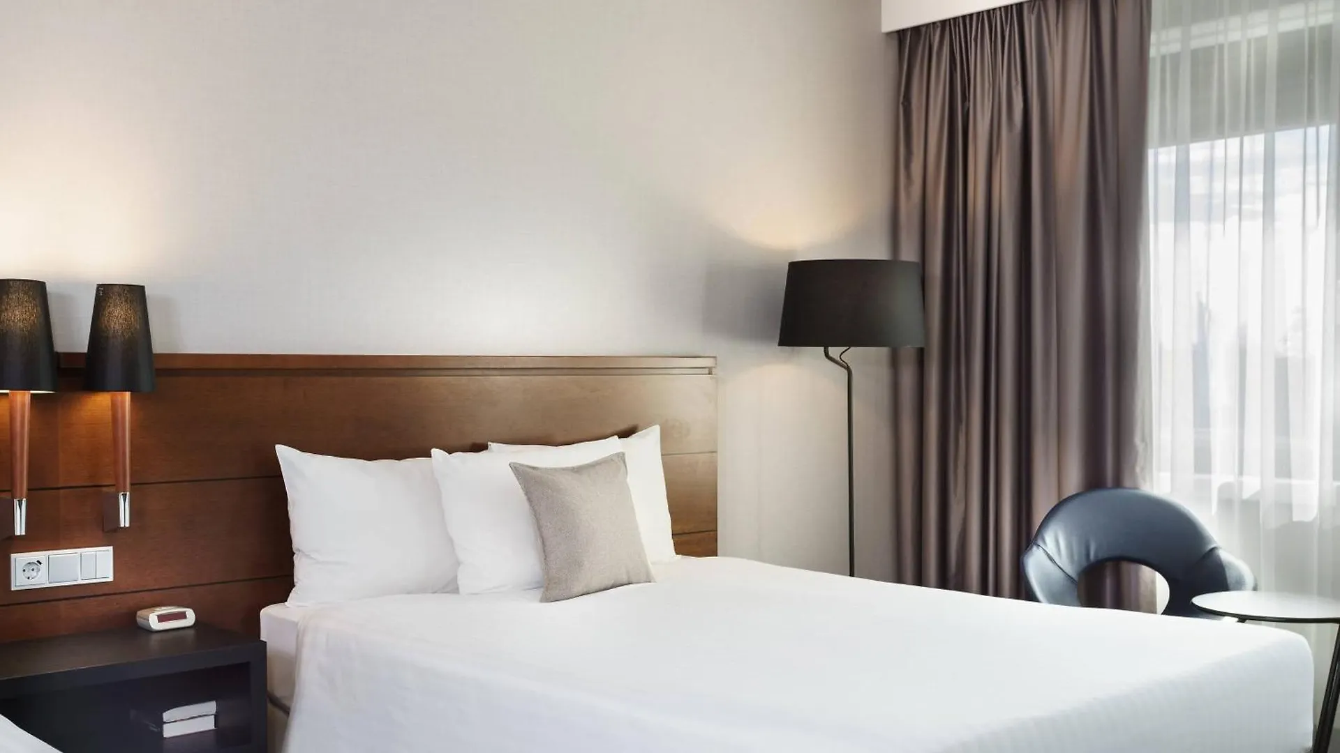 Hotel Courtyard By Marriott Amsterdam Airport Hoofddorp