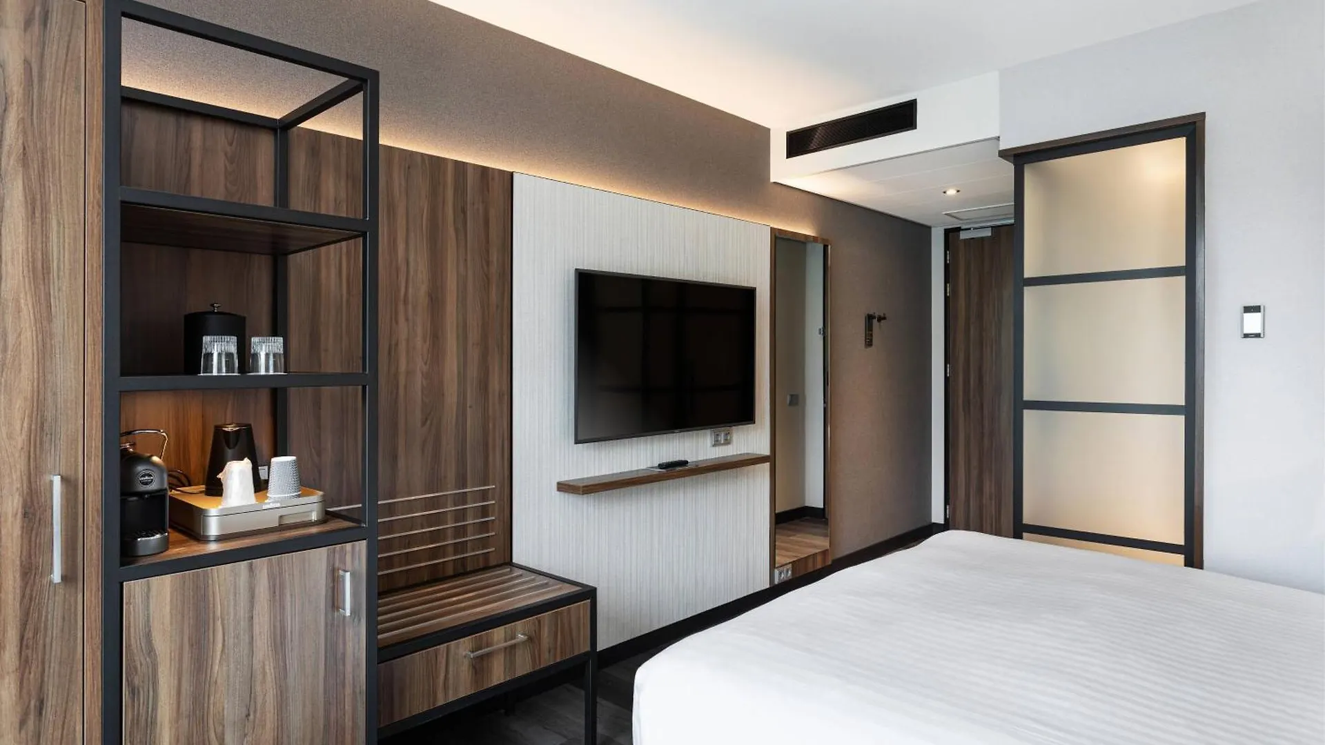 Hotel Courtyard By Marriott Amsterdam Airport Hoofddorp 4*,  Niederlande
